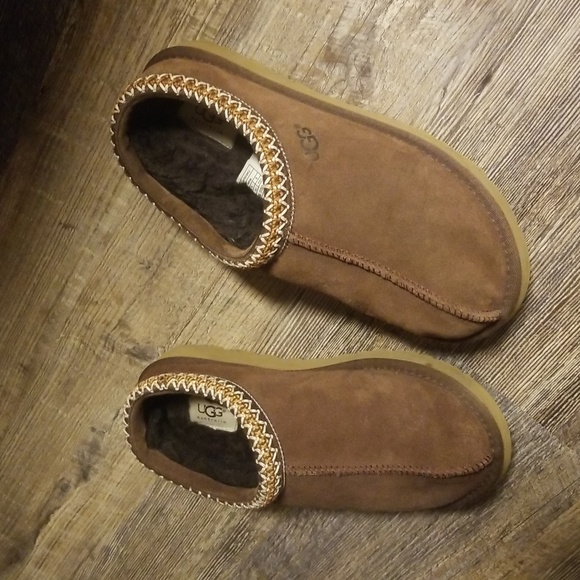 UGG Tasman 9 women Chocolate Dark Brown Slippers Slip on...
